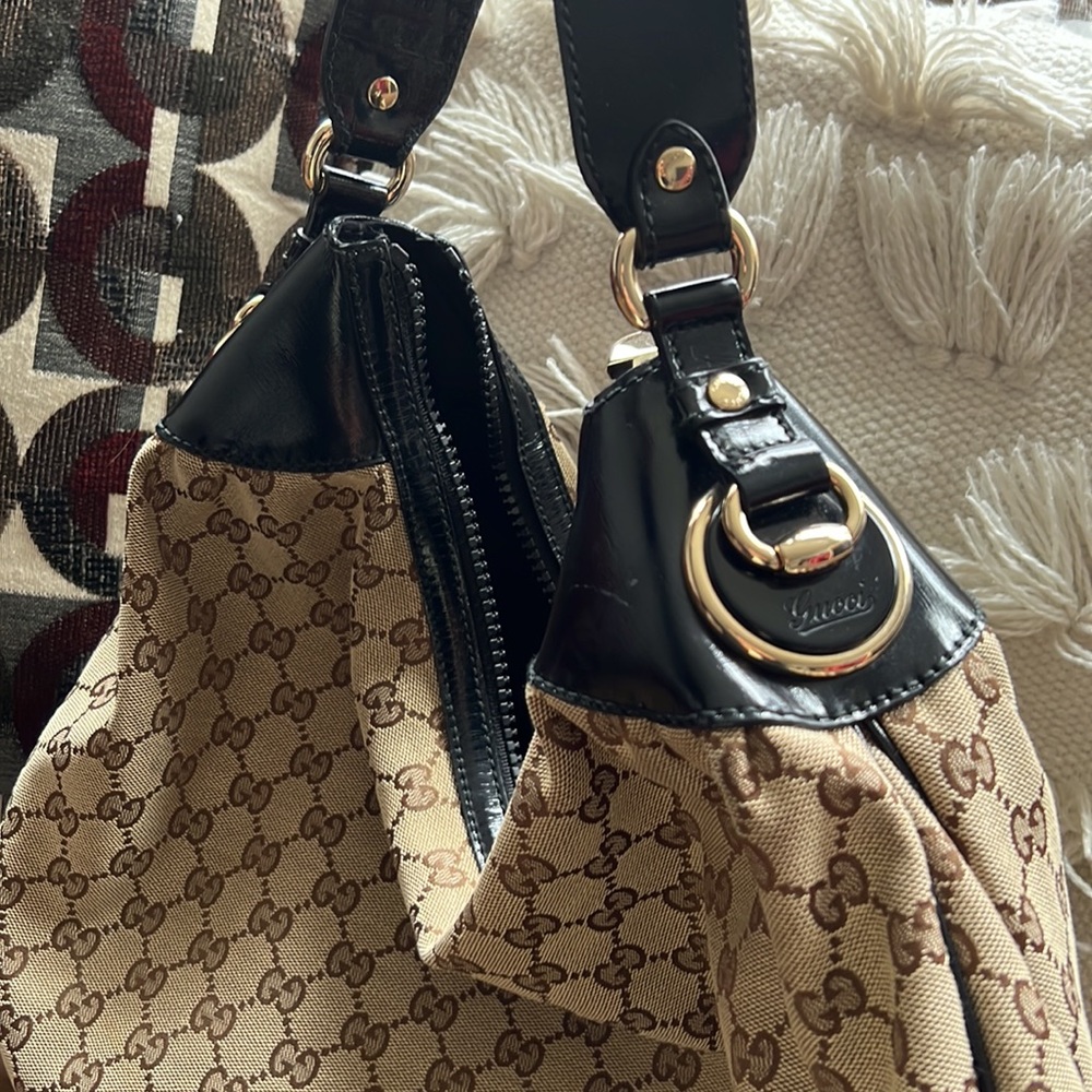 Gucci hobo purse - Picture 2 of 7